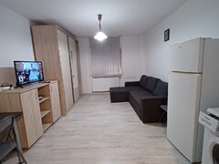 Titan 1 Decembrie 1918 5 min metrou